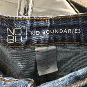 No Boundaries Jeans